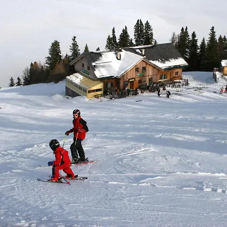 In In Der Naehe Skigebiets *